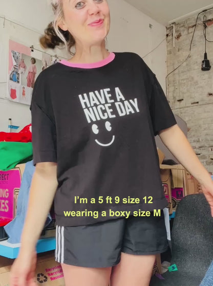 RTW -Boxy Nice Day Tee - Black